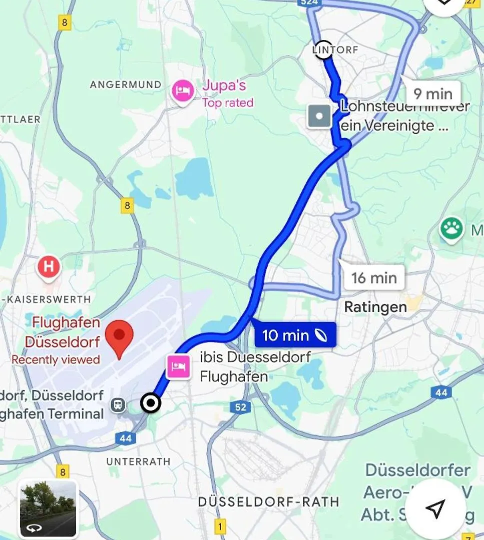- Timber Haven Retreat - 2-Room Wood-Themed Apartment 65 Qm - Central Location - Renovated 2024 With Tv & Netflix - Balcony - Full Kitchen - Free Parking - Near Metro & Airport - Nature-Inspired Interior - Ratingen