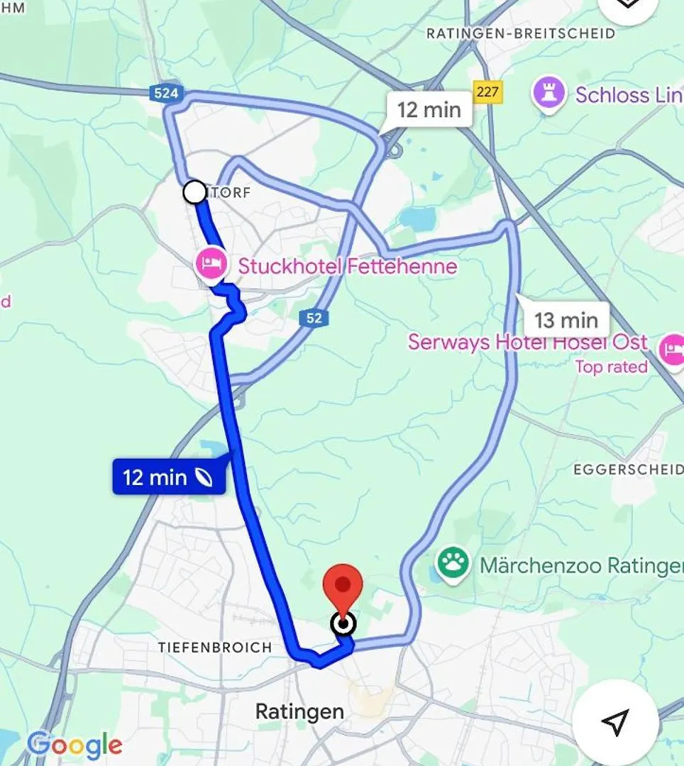 - Timber Haven Retreat - 2-Room Wood-Themed Apartment 65 Qm - Central Location - Renovated 2024 With Tv & Netflix - Balcony - Full Kitchen - Free Parking - Near Metro & Airport - Nature-Inspired Interior - Ratingen Germany