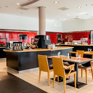 Four Dusseldorf Airport Hotel