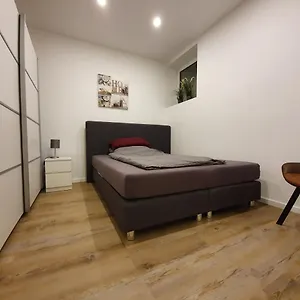 1 Ost Apartment